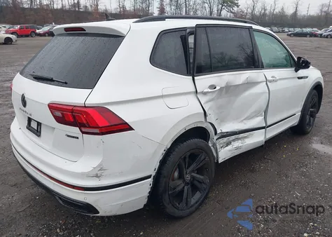 2024 Volkswagen Tiguan 2.0T Se R-Line Black из США, поврежденный, VIN 3VV8B7AX9RM032541